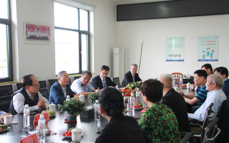 奇美實業(yè)許春華董事長講話